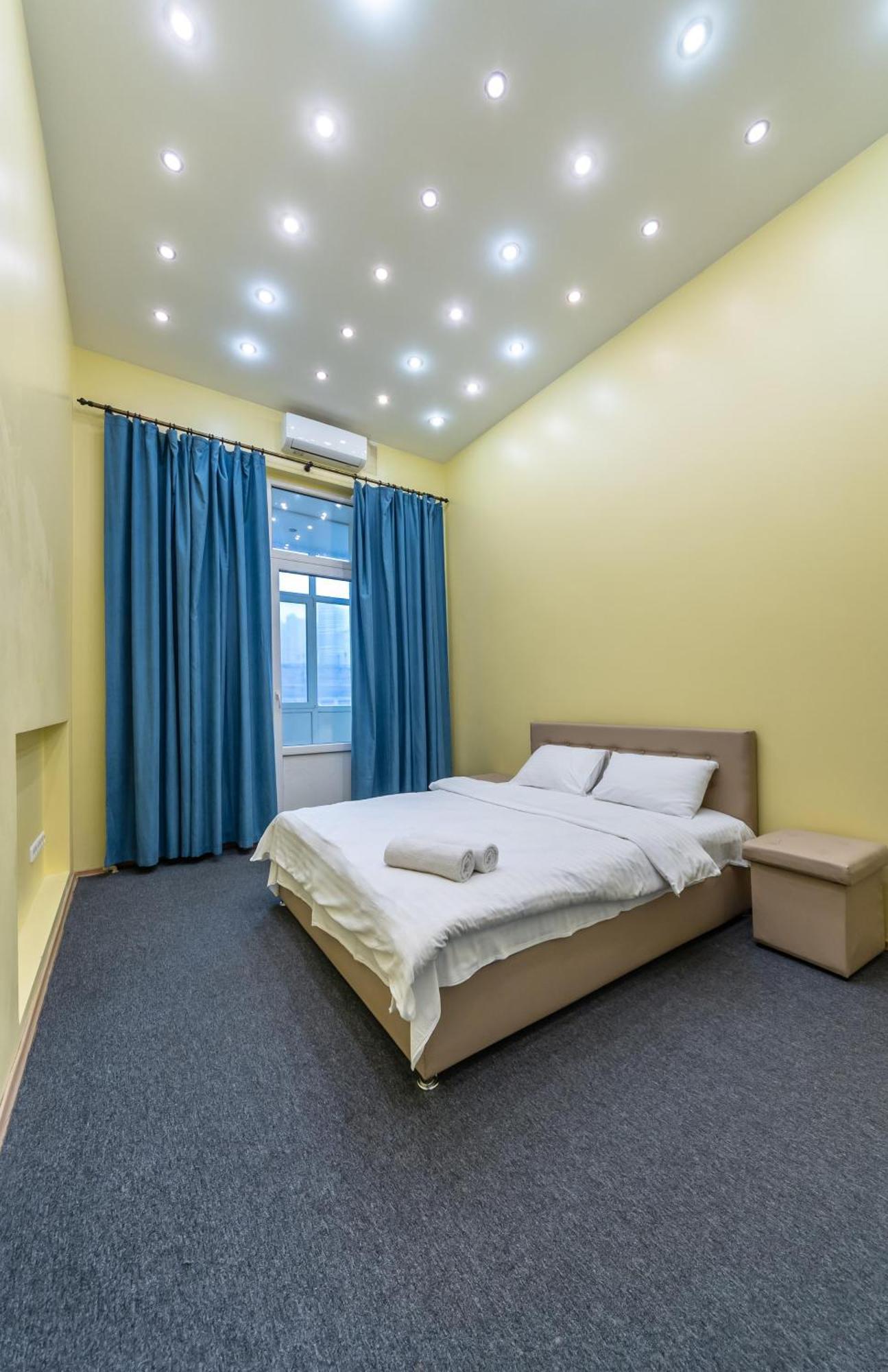 Kievacccommodation Near Gulliver 24H Self Check-In Eksteriør bilde
